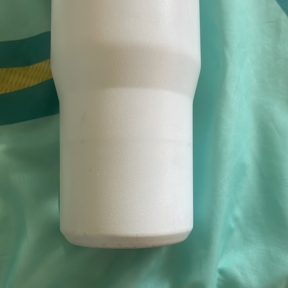 Stanley cup 30oz with top handle USED - Picture 2 of 5